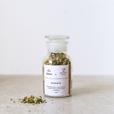 Organic herbal tea with nervine properties for stress relief, with passionflower and rosemary